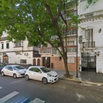 2 ambientes con balcón al frente en Caballito. Cómodo, luminoso y con excelente distribución