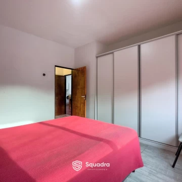 1789503140.jpg