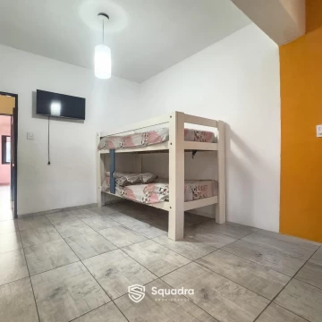 1789503147.jpg