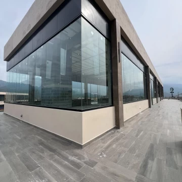 1789510639.jpg