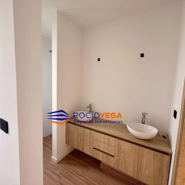 1789568665.jpg