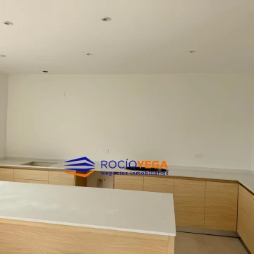 1789568673.jpg