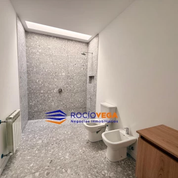 1789568677.jpg