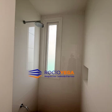 1789568679.jpg