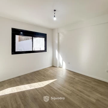 1789571615.jpg