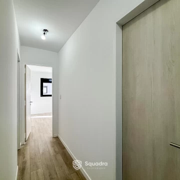 1789571616.jpg