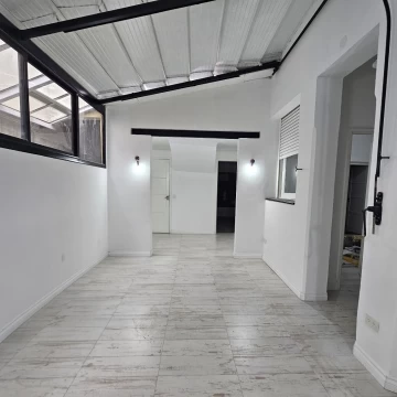 PH de 3 Amb mas Local Comercial Propio al frente| Ideal Profesional