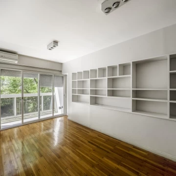 Departamento en  venta en lo mejor de Palermo de 2 dormitorios con balcón y cochera