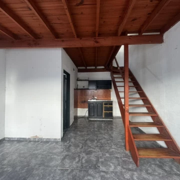 VENTA - TRES AMBIENTES - MORON 