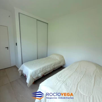 1789579463.jpg