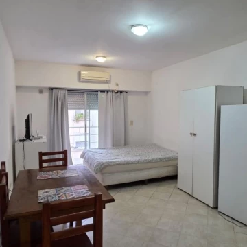 Departamento monoambiente amoblado y equipado  San Cristobal