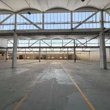 Depósito en alquiler 4.300 m2 - Pompeya - Deposito Logistico
