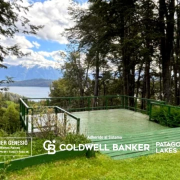 Casco Histórico V. la Angostura - Con plena vista al lago en la montaña 170m2 sobre lote de 6000m2
