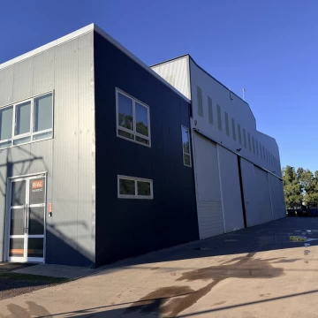 Área Industrial Correa - Nave Industrial con oficinas 2700 m2
