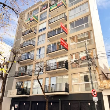 Cochera en venta Monserrat 