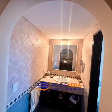 1789586672.jpg