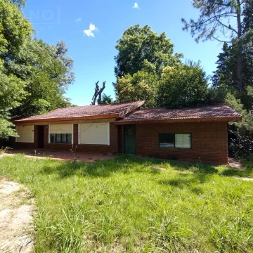 Venta Casa a refaccionar 4 ambientes, lote de 1460 m2, Sakura,Exaltación de la Cruz, SE FINANCIA 50%