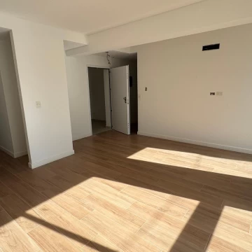 Le Grand: Departamento de 3 ambientes con patio en venta  - Palermo Chico