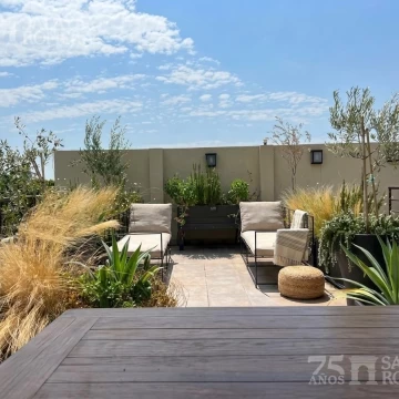 Venta PH 4 ambientes luminoso con terraza en Olivos