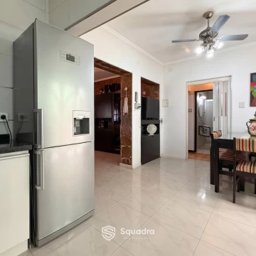1789593145.jpg