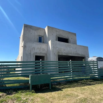 Casa en obra en venta San Sebastian Area 13, Pilar del Este