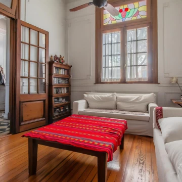 Venta Casa en Palermo Soho cerca Plaza Serrano 4 dormitorios patio y terraza vista abierta