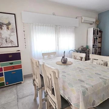 APTO CREDITO Venta Casa con casa de Huespedes en Troncos del Talar