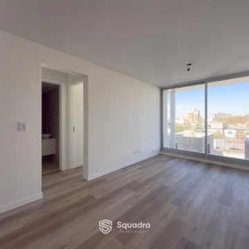 1789654349.jpg