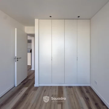 1789654351.jpg