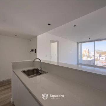 1789654353.jpg