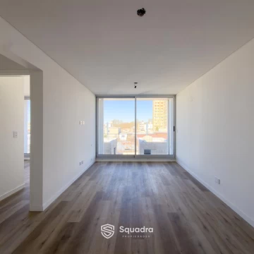 1789654354.jpg