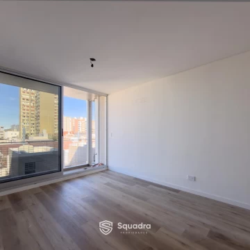1789654354.jpg