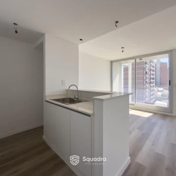 1789654360.jpg