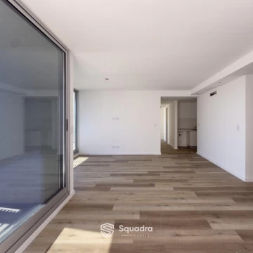 1789654364.jpg