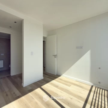 1789654372.jpg