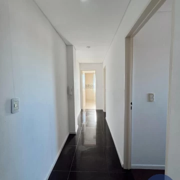 1789660990.jpg