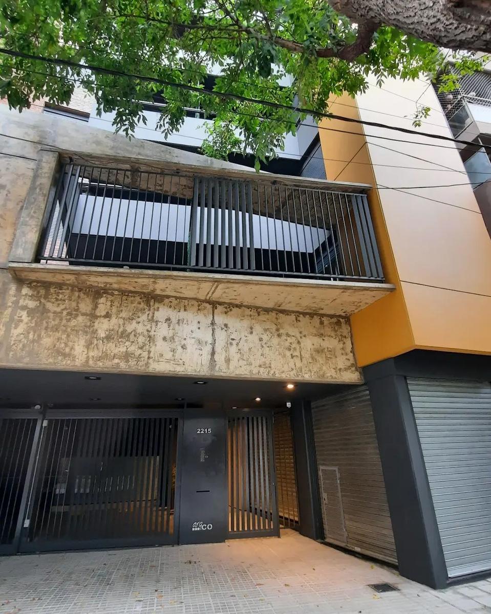 Departamento de 1 dormitorio con cochera en venta