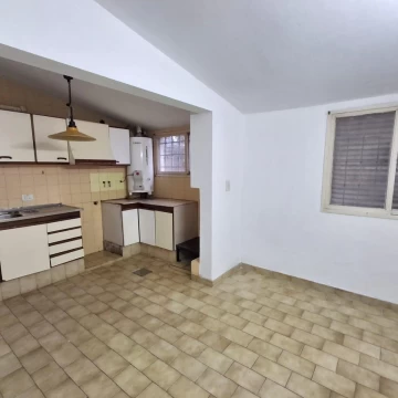 Casa A LA VENTA NAHUEL HUAPI 4500. ROSARIO