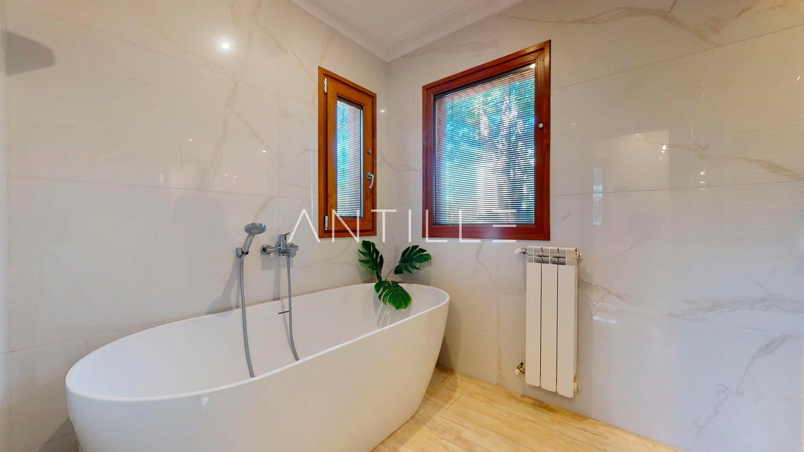 BAÑO  CASA EN VENTA EN ABRIL CLUB DE CAMPO, HUDSON