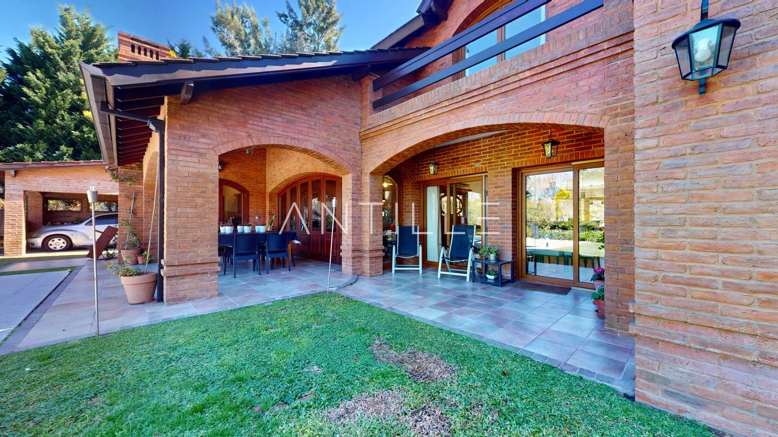 CONTRAFRENTE CASA EN VENTA EN ABRIL CLUB DE CAMPO, HUDSON
