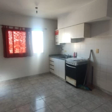 VENTA Departamento de 1 dormitorio con cochera en Urquiza 4171 Rosario