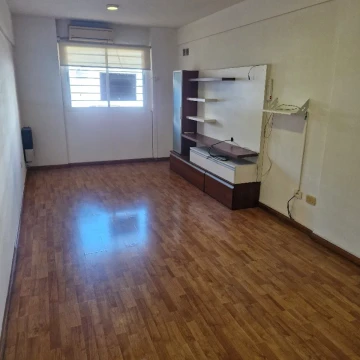 DEPARTAMENTO 1 DORMITORIO CON PATIO