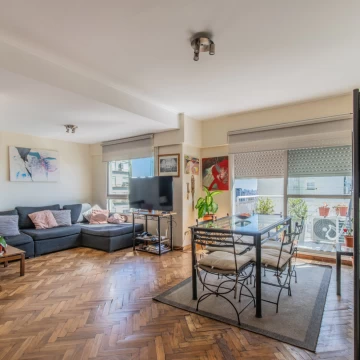 VENTA. DEPTO. 2 AMBIENTES. BALCÓN. ALMAGRO.