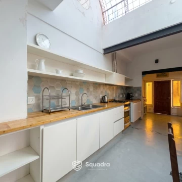 1789675953.jpg
