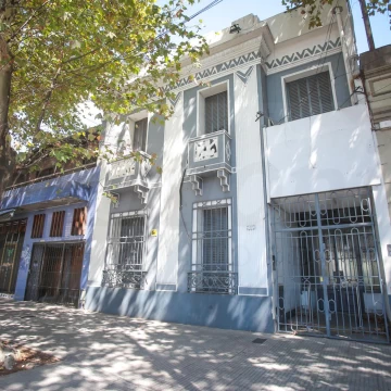 Importante edificio comercial en dos plantas, ideal centro médico, instituto o empresa