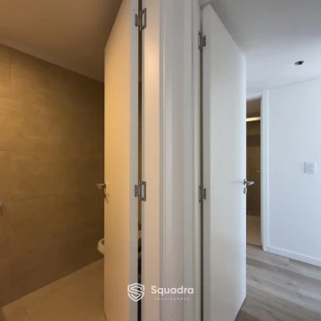1789679588.jpg