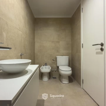 1789679589.jpg