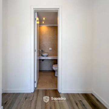1789679603.jpg