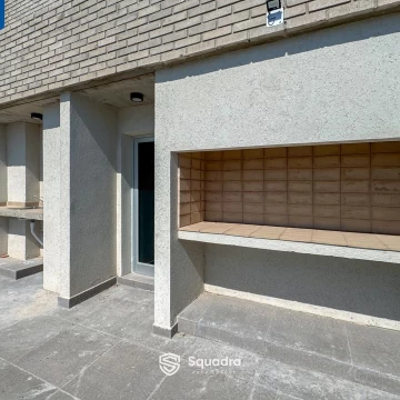 1789679608.jpg