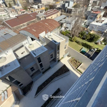 1789679630.jpg